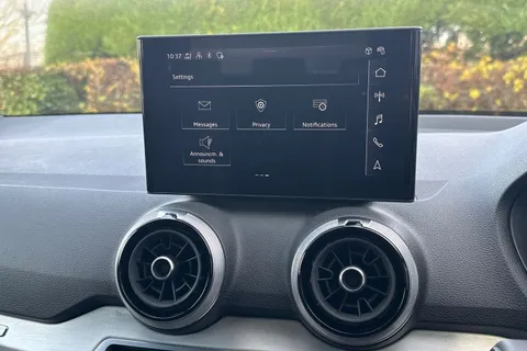 EN74FAO Audi Q2 Black Edition 35 TFSI 150 PS S tronic Thumbnail #41