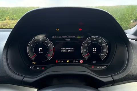 EN74FAO Audi Q2 Black Edition 35 TFSI 150 PS S tronic Thumbnail #44