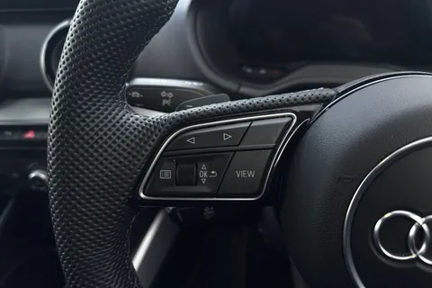 EN74FAO Audi Q2 Black Edition 35 TFSI 150 PS S tronic Thumbnail #59