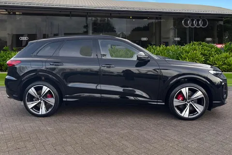  Audi SQ5 3.0 TFSI S Edition 1 S Tronic quattro Euro 6 (s/s) 5dr Thumbnail #4