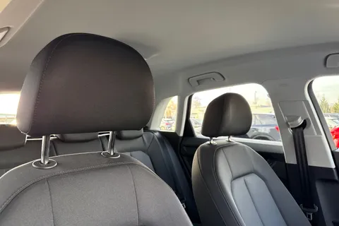 DN72EDV Audi Q3 Technik 35 TFSI 150 PS S tronic Thumbnail #24