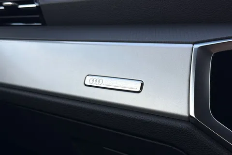 DN72EDV Audi Q3 Technik 35 TFSI 150 PS S tronic Thumbnail #46