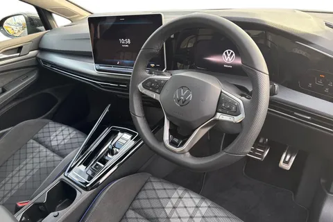 YE75MDO Volkswagen Golf 1.5 eTSI 150 R-Line 5dr DSG **PAN ROOF, WINTER PK, 18' LEEDS ALLOYS** Thumbnail #7