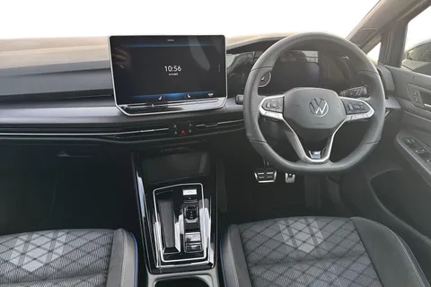 YE75MDO Volkswagen Golf 1.5 eTSI 150 R-Line 5dr DSG **PAN ROOF, WINTER PK, 18' LEEDS ALLOYS** Thumbnail #12