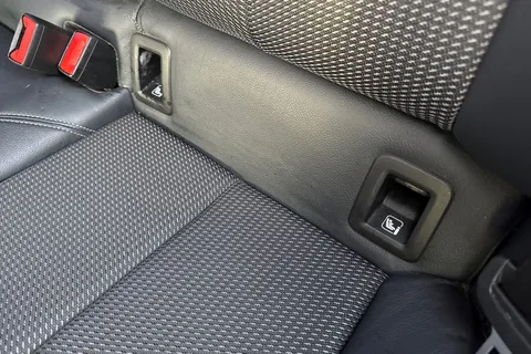 GF18UKL Audi Q2 1.4 TFSI CoD S line Euro 6 (s/s) 5dr Thumbnail #32