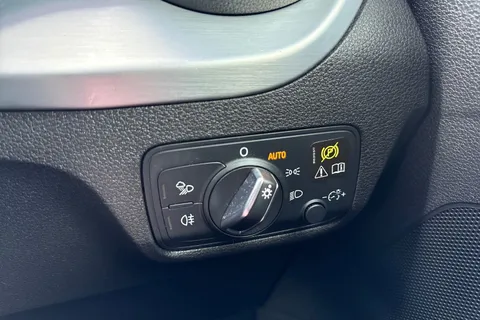 GF18UKL Audi Q2 1.4 TFSI CoD S line Euro 6 (s/s) 5dr Thumbnail #43