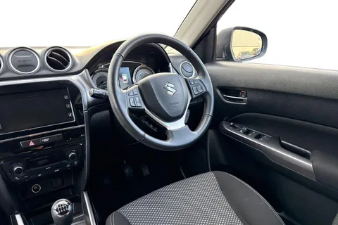 BN72THG Suzuki Vitara 1.4 Boosterjet 48V Hybrid SZ-T 5dr Thumbnail #12