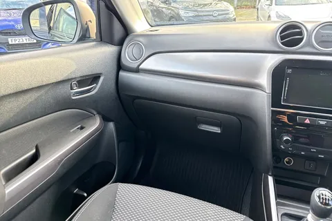 BN72THG Suzuki Vitara 1.4 Boosterjet 48V Hybrid SZ-T 5dr Thumbnail #14