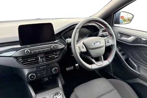 EJ70PVF Ford Focus 1.0T EcoBoost ST-Line Auto Euro 6 (s/s) 5dr Thumbnail #12
