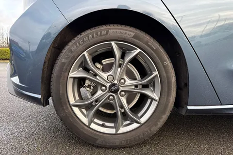 EJ70PVF Ford Focus 1.0T EcoBoost ST-Line Auto Euro 6 (s/s) 5dr Thumbnail #21