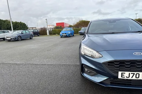 EJ70PVF Ford Focus 1.0T EcoBoost ST-Line Auto Euro 6 (s/s) 5dr Thumbnail #24