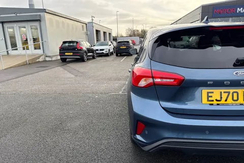 EJ70PVF Ford Focus 1.0T EcoBoost ST-Line Auto Euro 6 (s/s) 5dr Thumbnail #30