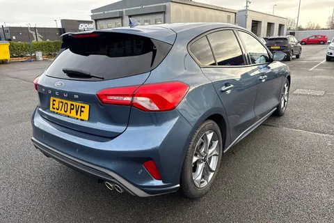 EJ70PVF Ford Focus 1.0T EcoBoost ST-Line Auto Euro 6 (s/s) 5dr Thumbnail #32