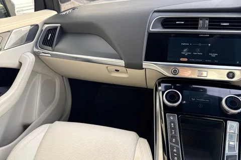 DK73XDS Jaguar I-Pace 400 90kWh Sport Auto 4WD 5dr Thumbnail #21
