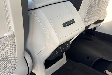 DK73XDS Jaguar I-Pace 400 90kWh Sport Auto 4WD 5dr Thumbnail #37