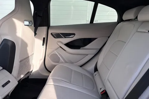 DK73XDS Jaguar I-Pace 400 90kWh Sport Auto 4WD 5dr Thumbnail #38