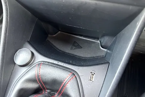 DX22LHE Ford Fiesta 1.0T EcoBoost MHEV ST-Line Euro 6 (s/s) 5dr Thumbnail #37