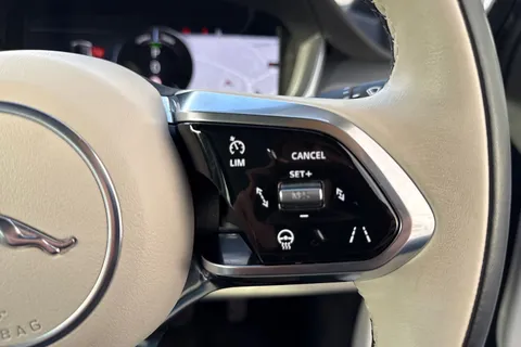 DK73XDS Jaguar I-Pace 400 90kWh Sport Auto 4WD 5dr Thumbnail #60