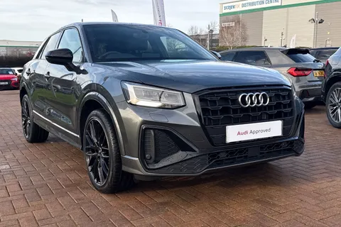 BG22UJX Audi Q2 Black Edition 35 TFSI 150 PS S tronic Thumbnail #9