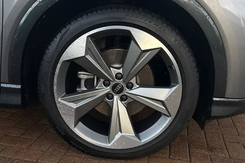 KN25SBO Audi Q4 e-tron Q4  Black Edition 35 e-tron  125,00 kW Thumbnail #11