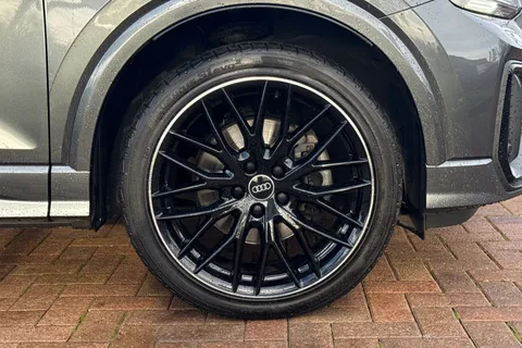 BG22UJX Audi Q2 Black Edition 35 TFSI 150 PS S tronic Thumbnail #11