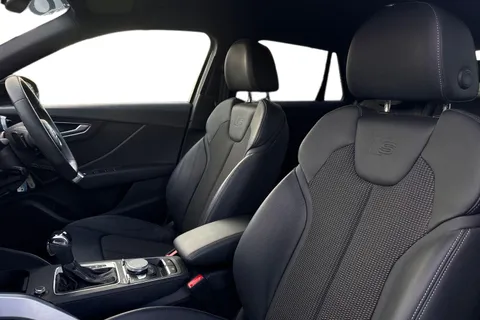 BG22UJX Audi Q2 Black Edition 35 TFSI 150 PS S tronic Thumbnail #16