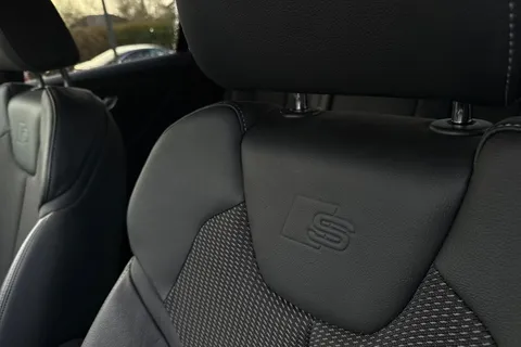 BG22UJX Audi Q2 Black Edition 35 TFSI 150 PS S tronic Thumbnail #34