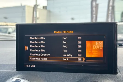 BG22UJX Audi Q2 Black Edition 35 TFSI 150 PS S tronic Thumbnail #53