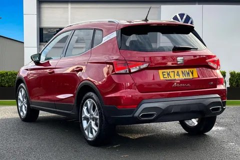 EK74NWY SEAT Arona 1.0 TSI FR DSG Euro 6 (s/s) 5dr Thumbnail #2