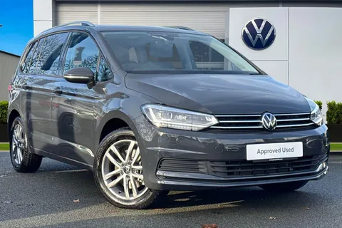 GM24BVR Volkswagen Touran 1.5 TSI EVO Match 5dr DSG | Heated Seats | Pan Roof Thumbnail #1