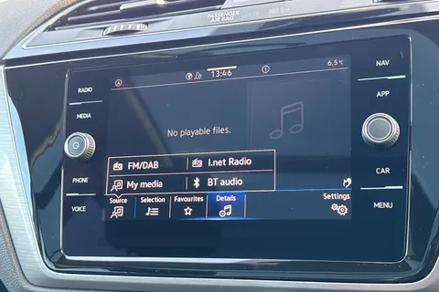 GM24BVR Volkswagen Touran 1.5 TSI EVO Match 5dr DSG | Heated Seats | Pan Roof Thumbnail #28