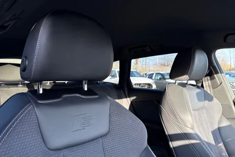 HF71VMD Audi A4 35 TFSI Black Edition 5dr S Tronic Thumbnail #23