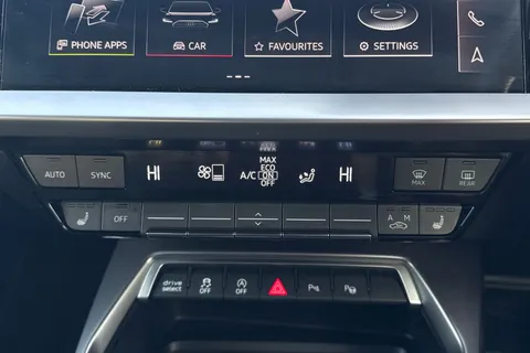 KP73VLA Audi S3 TFSI 310 PS S tronic Thumbnail #21