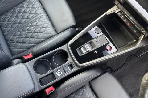 KP73VLA Audi S3 TFSI 310 PS S tronic Thumbnail #22