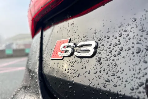 KP73VLA Audi S3 TFSI 310 PS S tronic Thumbnail #33