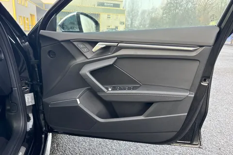 KP73VLA Audi S3 TFSI 310 PS S tronic Thumbnail #42