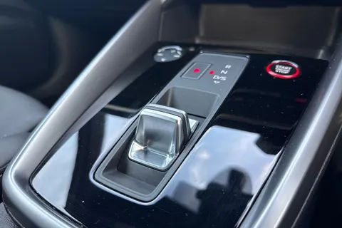 KP73VLA Audi S3 TFSI 310 PS S tronic Thumbnail #48