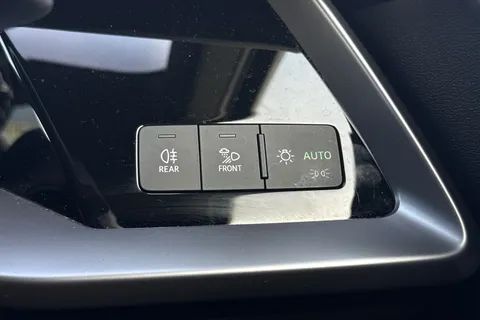 KP73VLA Audi S3 TFSI 310 PS S tronic Thumbnail #52