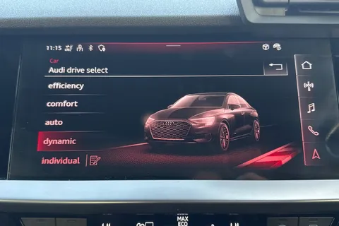 KP73VLA Audi S3 TFSI 310 PS S tronic Thumbnail #59