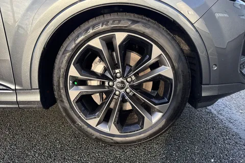  Audi Q7 3.0 TDI V6 Black Edition Tiptronic quattro Euro 6 (s/s) 5dr Thumbnail #10