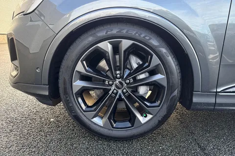  Audi Q7 3.0 TDI V6 Black Edition Tiptronic quattro Euro 6 (s/s) 5dr Thumbnail #13