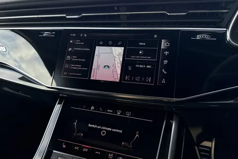  Audi Q7 3.0 TDI V6 Black Edition Tiptronic quattro Euro 6 (s/s) 5dr Thumbnail #25