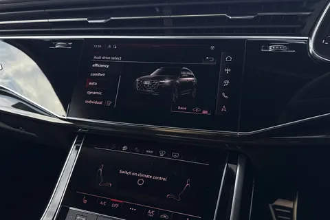  Audi Q7 3.0 TDI V6 Black Edition Tiptronic quattro Euro 6 (s/s) 5dr Thumbnail #29