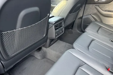  Audi Q7 3.0 TDI V6 Black Edition Tiptronic quattro Euro 6 (s/s) 5dr Thumbnail #45