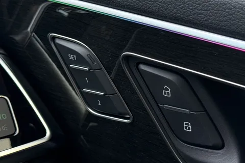  Audi Q7 3.0 TDI V6 Black Edition Tiptronic quattro Euro 6 (s/s) 5dr Thumbnail #48