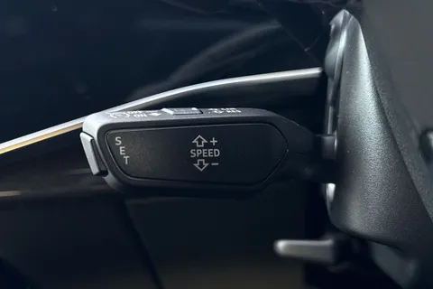  Audi Q7 3.0 TDI V6 Black Edition Tiptronic quattro Euro 6 (s/s) 5dr Thumbnail #50