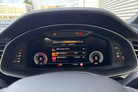  Audi Q7 3.0 TDI V6 Black Edition Tiptronic quattro Euro 6 (s/s) 5dr Thumbnail #54