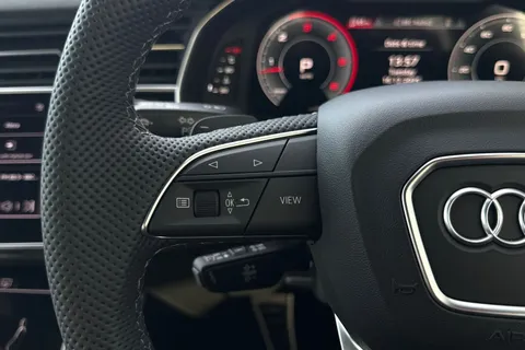  Audi Q7 3.0 TDI V6 Black Edition Tiptronic quattro Euro 6 (s/s) 5dr Thumbnail #59