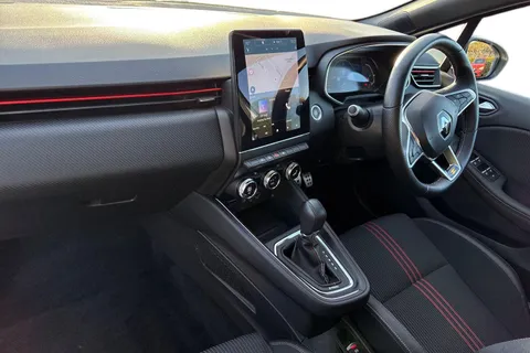 LD21BXP Renault Clio 1.6 E-TECH RS Line Auto Euro 6 (s/s) 5dr Thumbnail #14