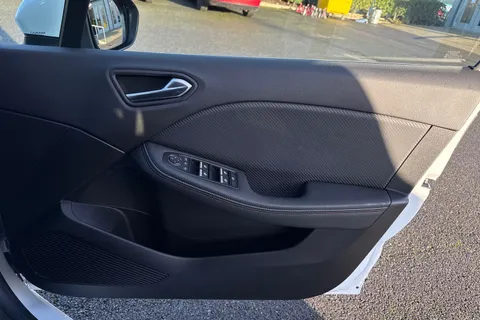 LD21BXP Renault Clio 1.6 E-TECH RS Line Auto Euro 6 (s/s) 5dr Thumbnail #20